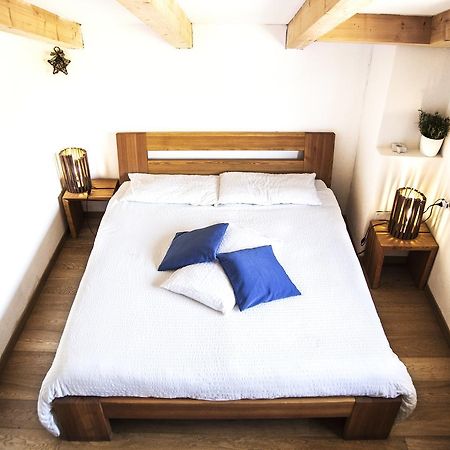 B&B Casa Sul Lago - Appartamenti Кальчераника-аль-Лаго Экстерьер фото