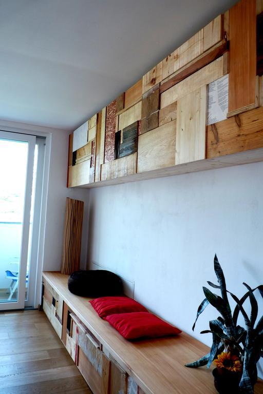 B&B Casa Sul Lago - Appartamenti Кальчераника-аль-Лаго Экстерьер фото