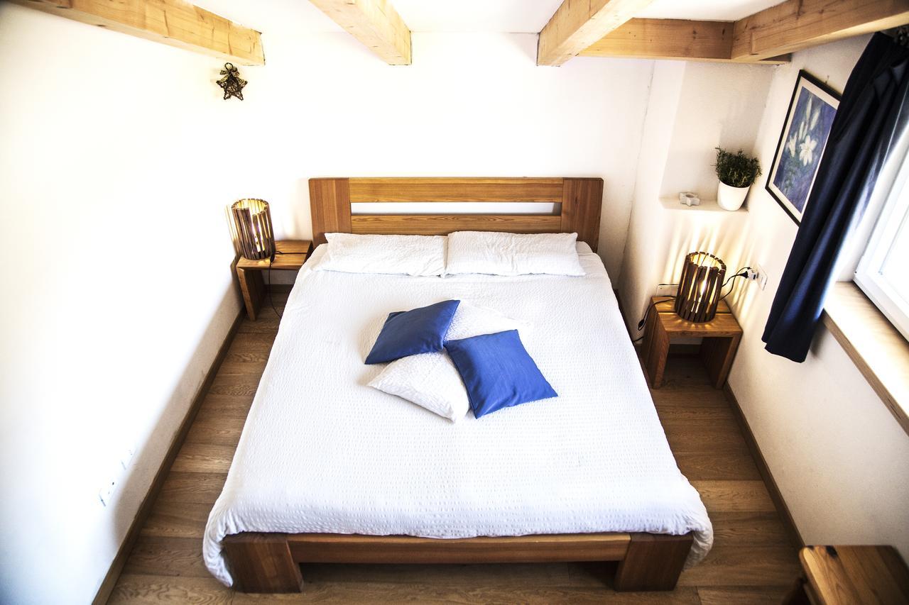 B&B Casa Sul Lago - Appartamenti Кальчераника-аль-Лаго Экстерьер фото